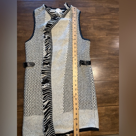 Chicos Open Front Knit Vest Woman’s SZ 0 Black White Fringe Wool Blend Long - Picture 9 of 9